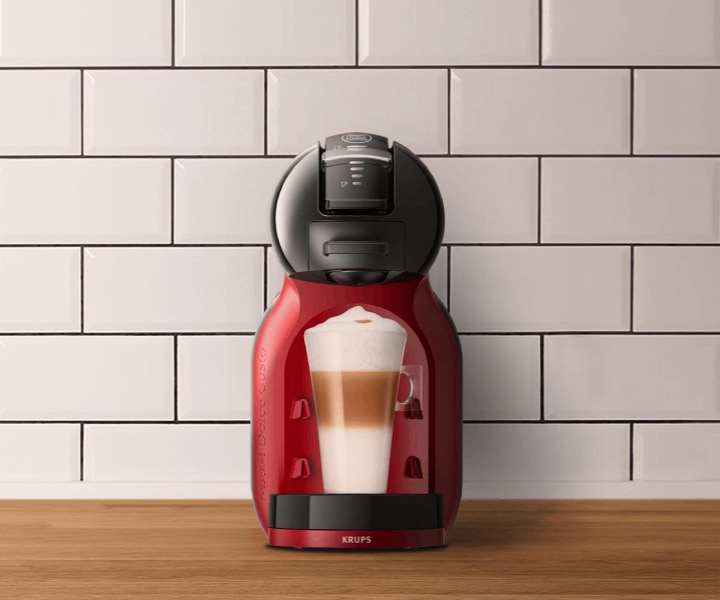 Close Up Mini Me by Krups® - Red & Black Coffee Machine NESCAFÉ® Dolce Gusto®